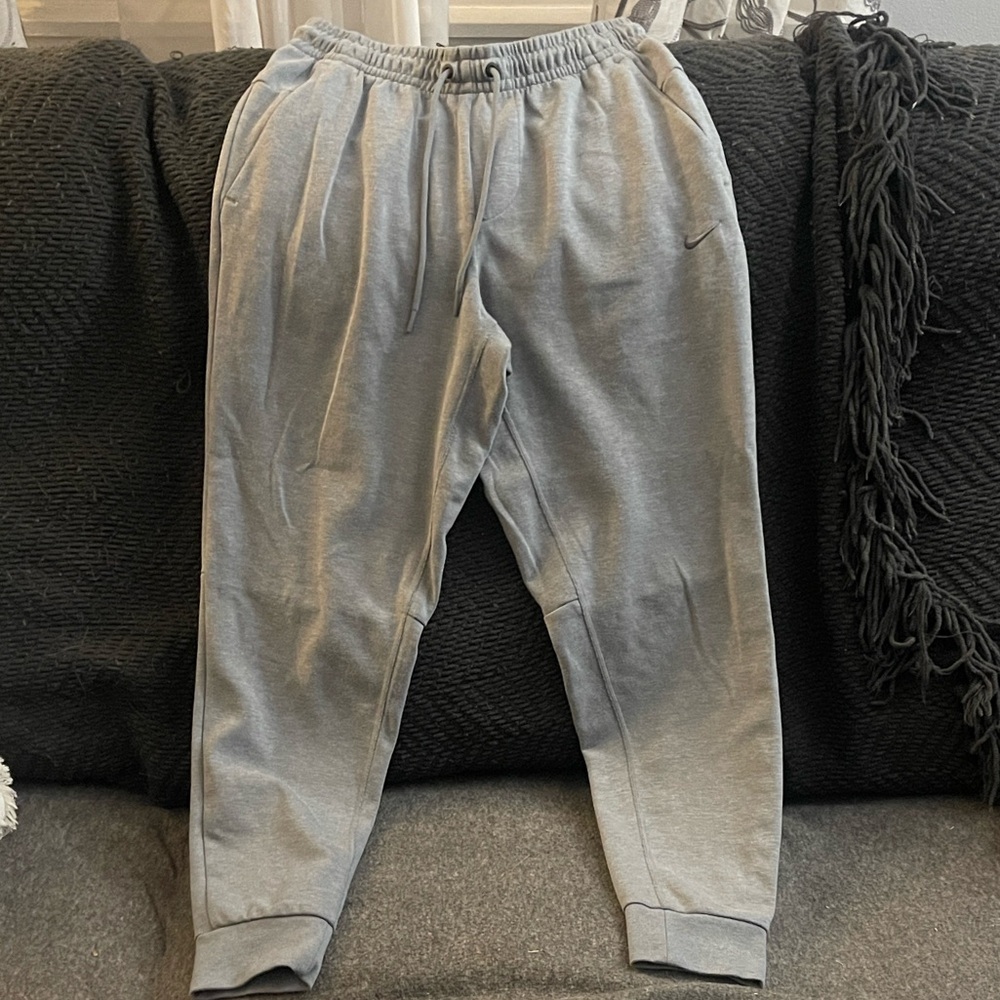 Nike Dry Fit Men's Light Gray Joggers